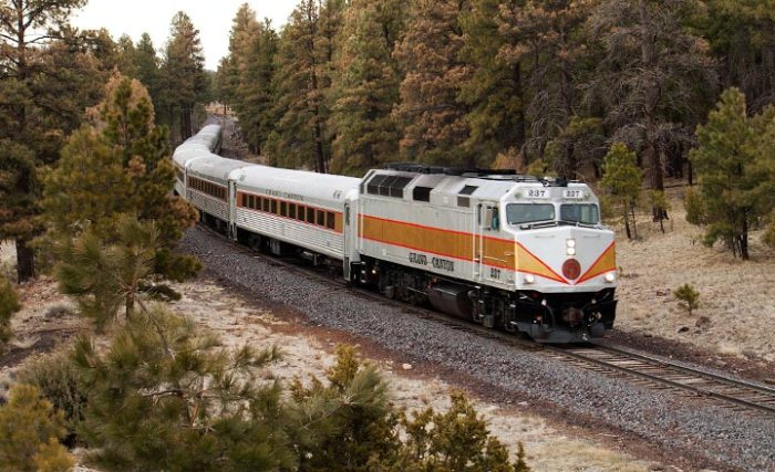 Canyon grand train railway tour through family arizona seasons creator website further afield Train from vegas to grand canyon
