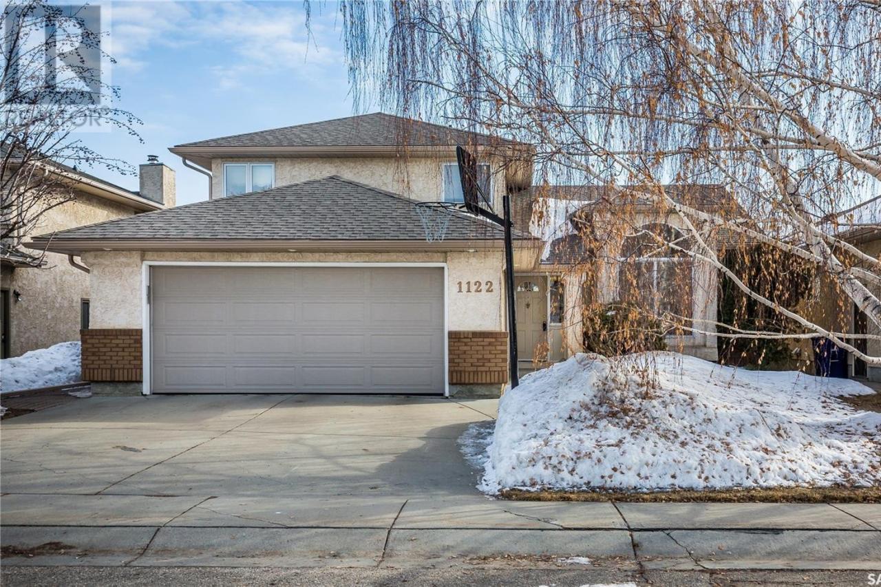 Saskatoon Houses for sale queen elizabeth saskatoon