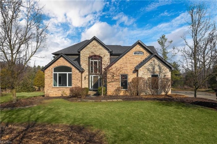 Brecksville OH Homes Your Dream Awaits
