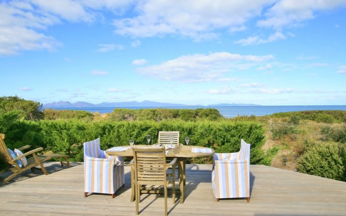 Pet-Friendly Swansea Tasmania Stays