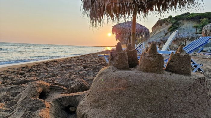 Corfu accommodation on the beach