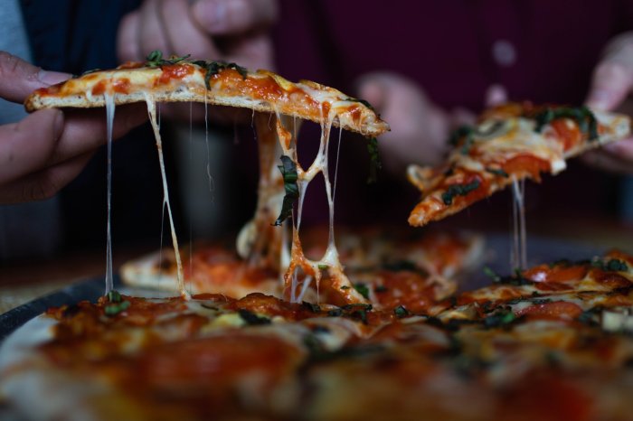 Wandercrust pizza company magnolia menu